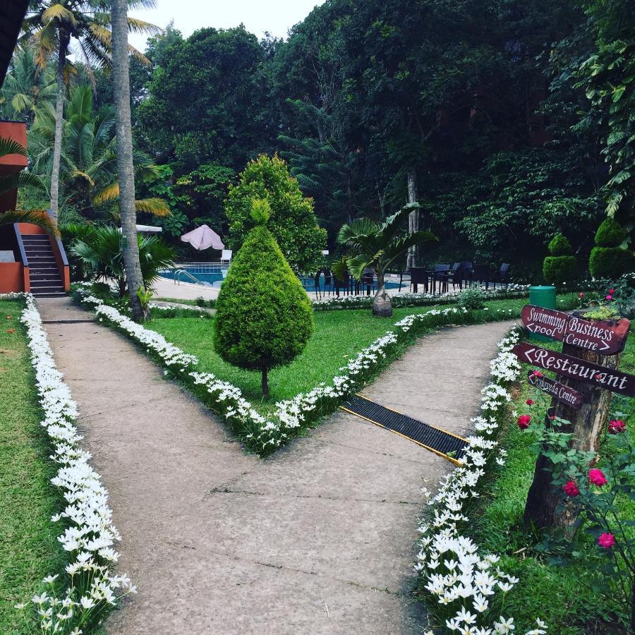 Abad Green Forest Thekkady Otel Kumily Dış mekan fotoğraf